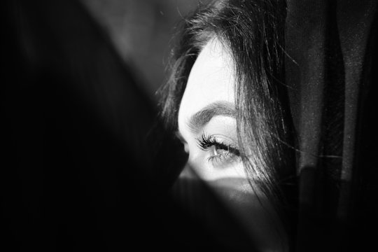 black and white side profile of woman